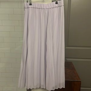 Pleated midi skirt